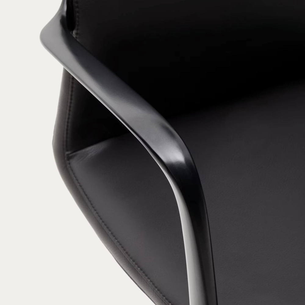 Офисное кресло Nerlan C00045SL01 из черной эко-кожи 56х56х45-55 см
